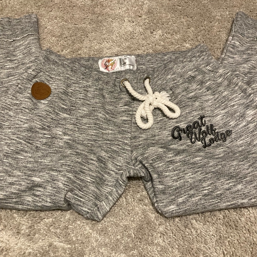 🔥Softest comfiest pair of joggers! Never worn. Bought from GWL